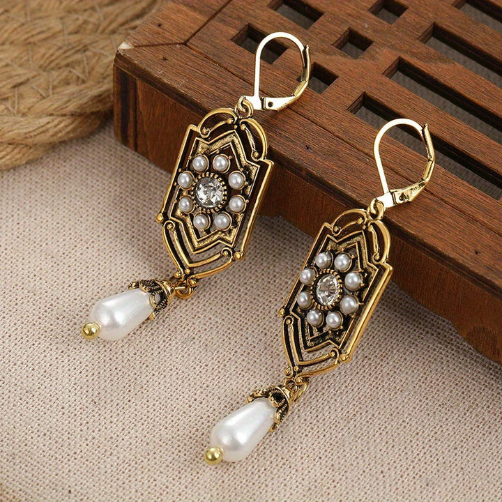 Kestrel | Women's Vintage Golden Inlaid Pearl Earrings