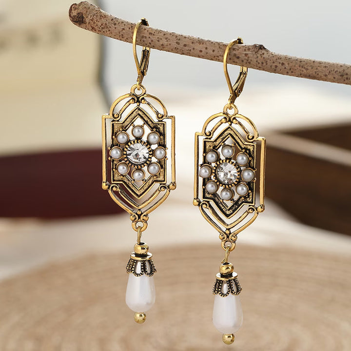 Kestrel | Women's Vintage Golden Inlaid Pearl Earrings