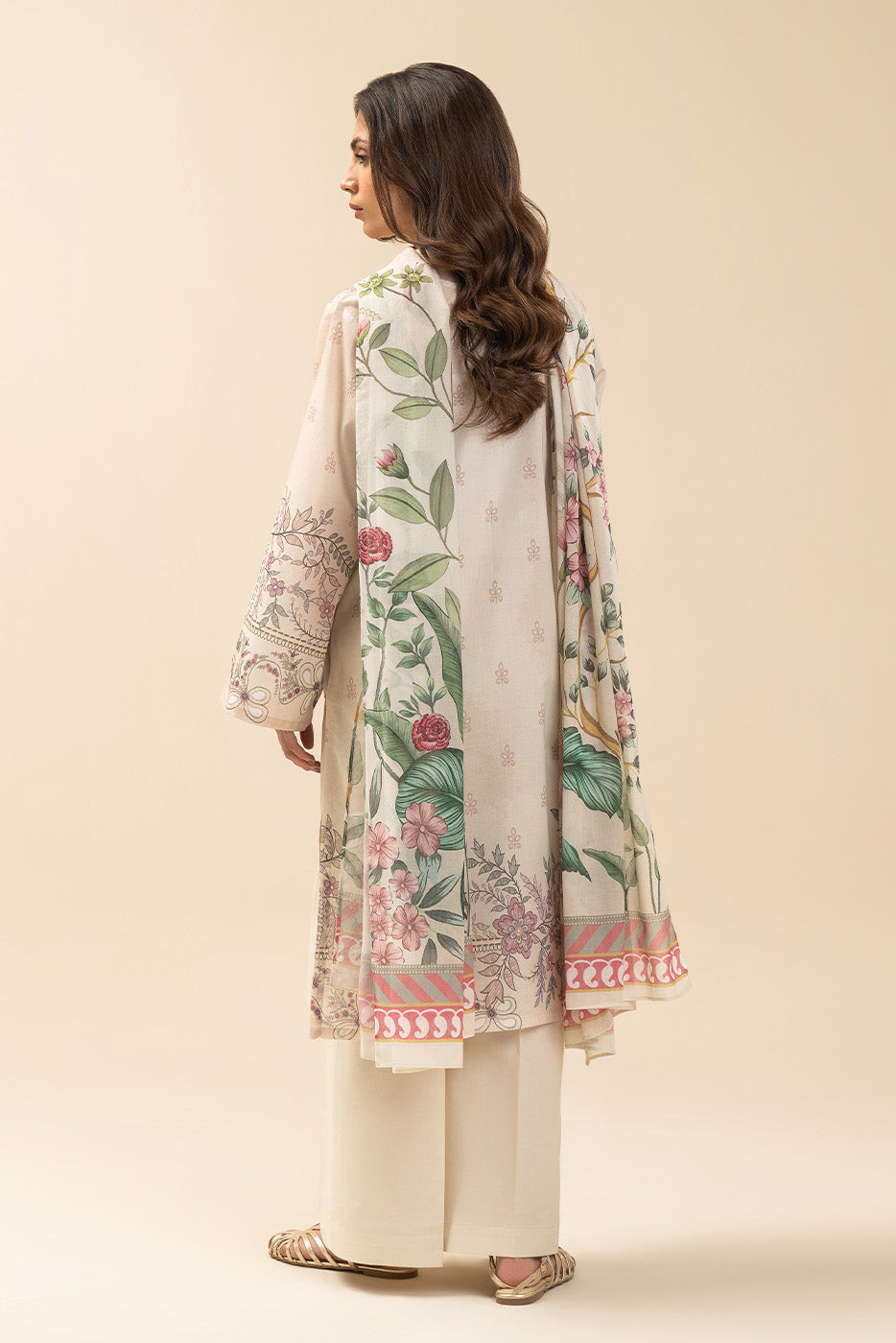Women's ivory floral three-piece suit set with long tunic, trousers and dupatta