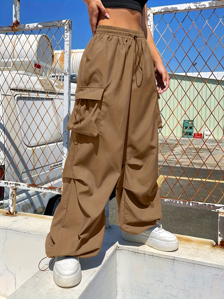 Griselda | Women’s Loose Fit Cargo Parachute Pants