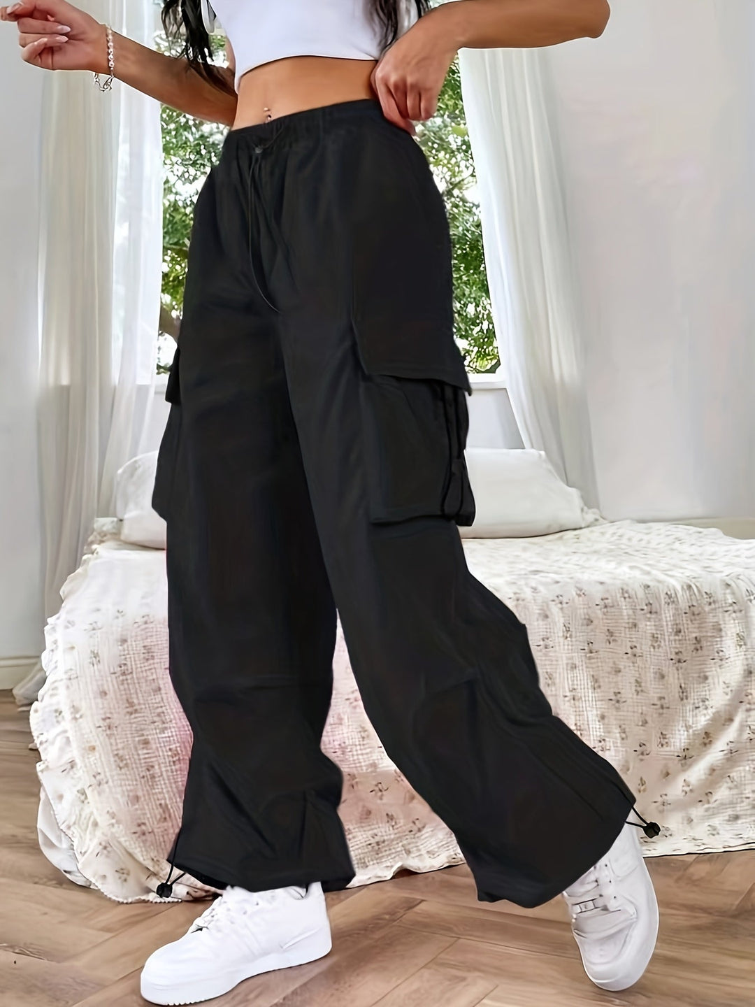 Griselda | Women’s Loose Fit Cargo Parachute Pants
